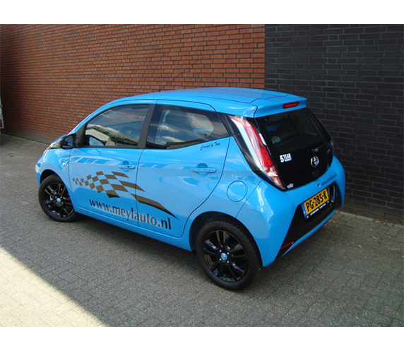 ToyotaAygo2